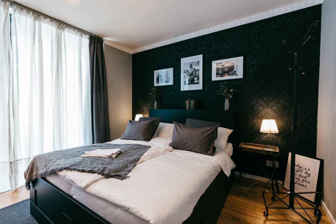 Luxury Downtown Appartement Mit Garage Грац Екстер'єр фото