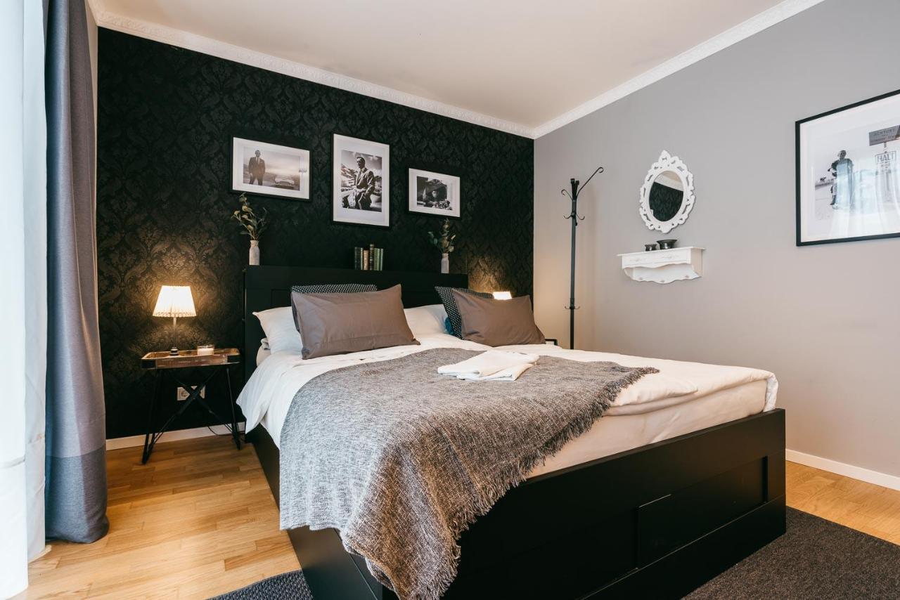 Luxury Downtown Appartement Mit Garage Грац Екстер'єр фото