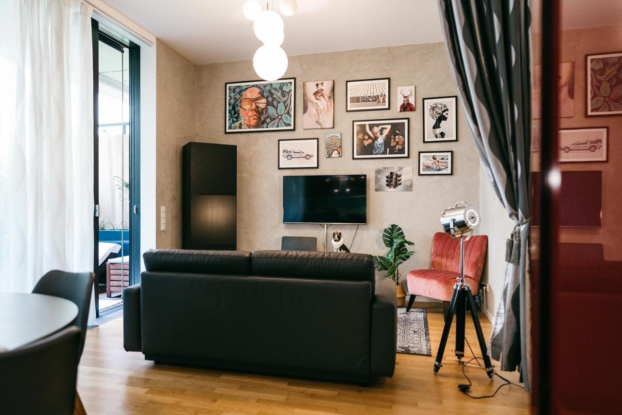 Luxury Downtown Appartement Mit Garage Грац Екстер'єр фото